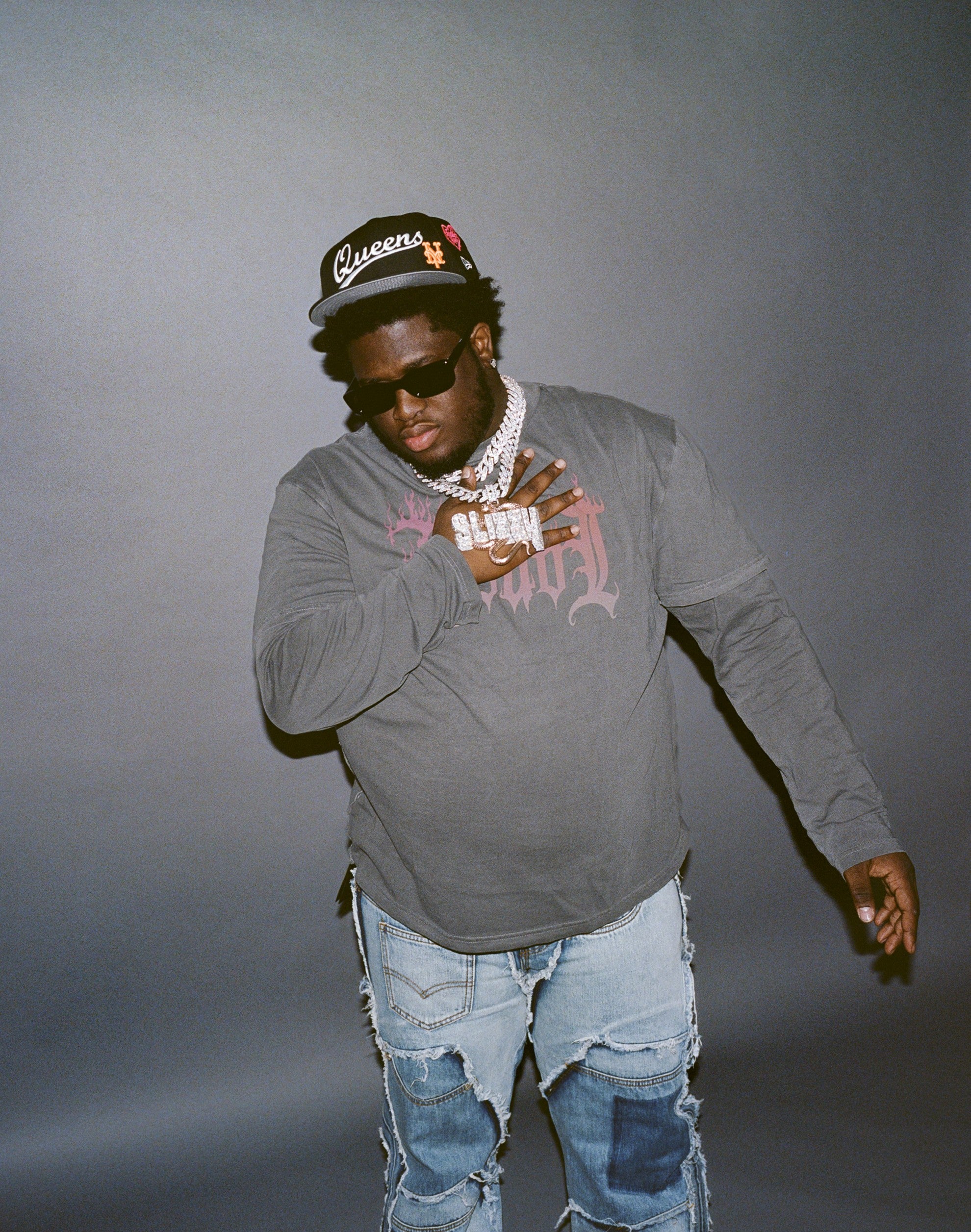 CASH COBAIN APPROVED PRESS TOUR PHOTO.jpg
