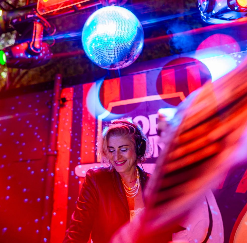 DJ Maggie Wells